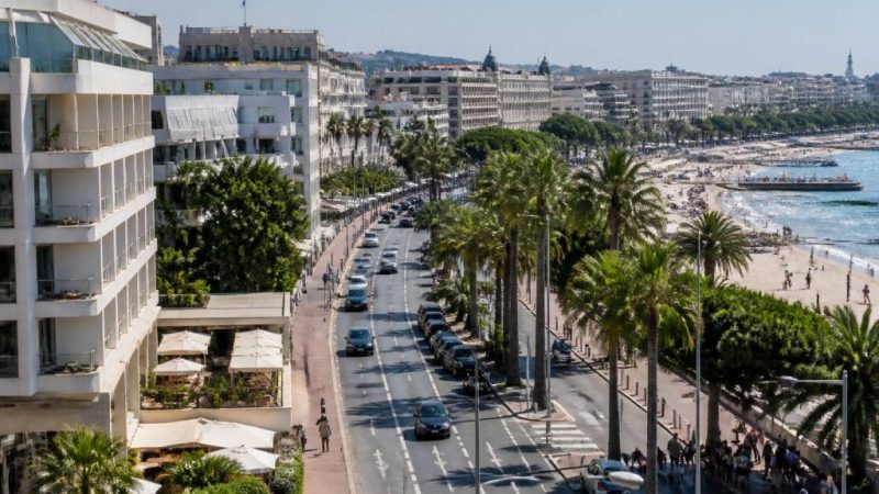 45 boulevard de la croisette Cannes : hôtels, adresse et infos pratiques